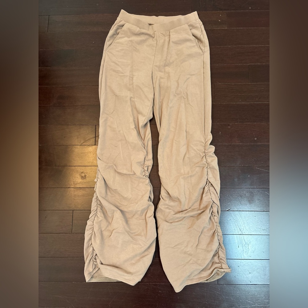 ALO Yoga Tan Track Pants